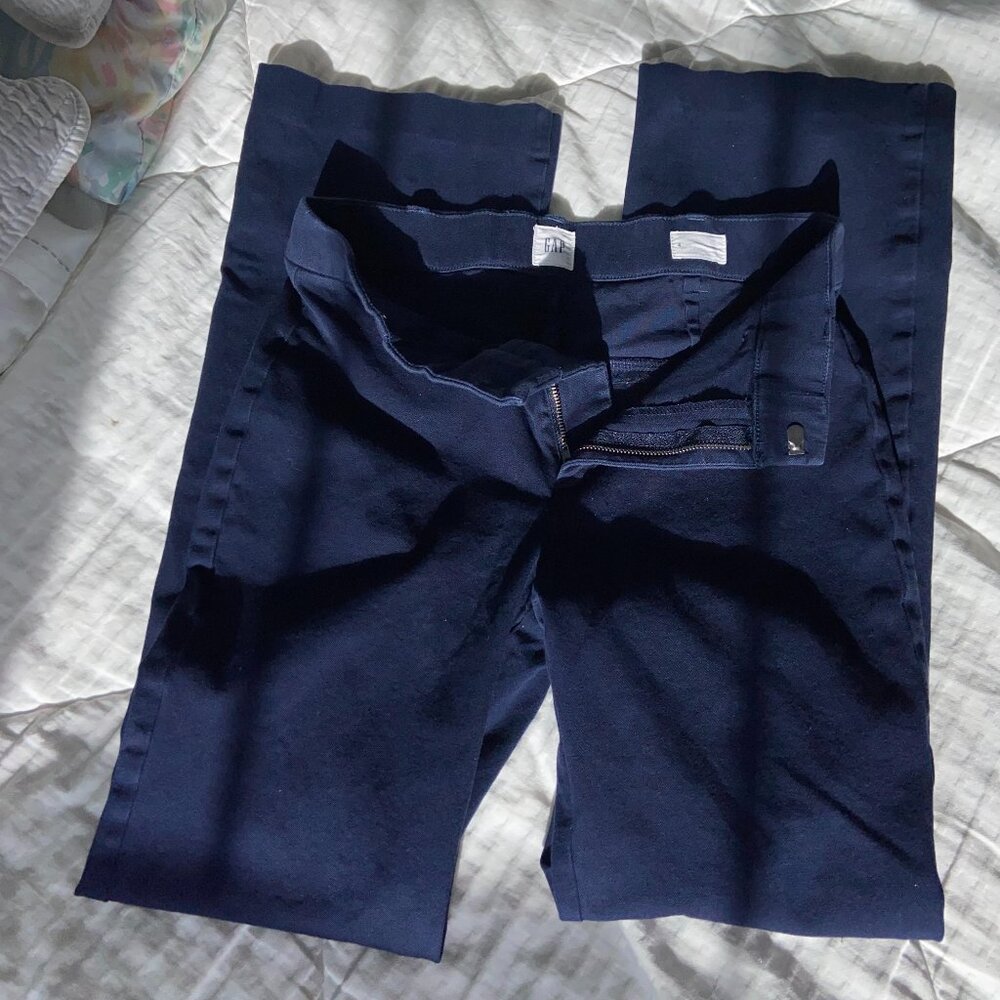 Gap Women's Navy Blue Trousers Size 4